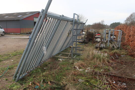 Skydelåge i galvaniseret stål