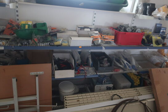 Sækkevogn, varelager, reservedele, værktøj, reol, opbevaringsvogn m.m.