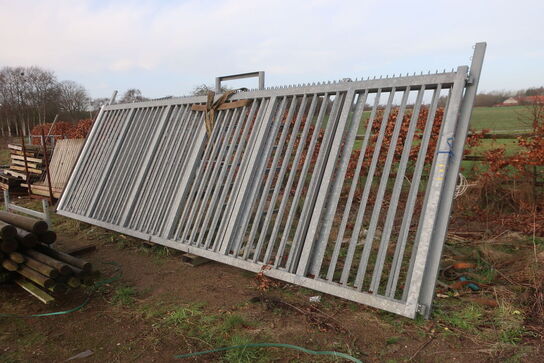 Skydelåge i galvaniseret stål