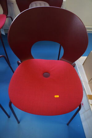 Ø Stol MAGNUS OLESEN