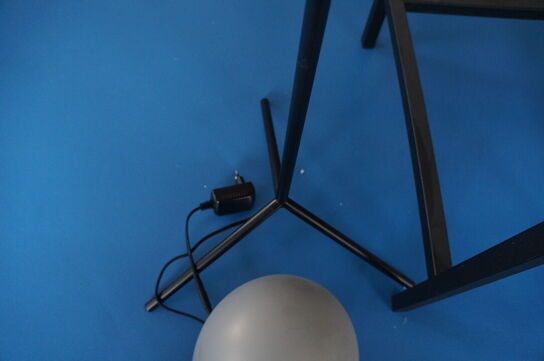 Gulvlampe NORMANN STAGE