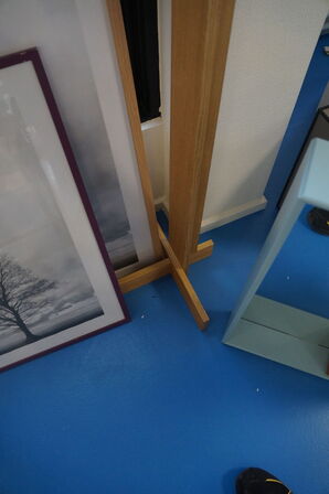 Bøjlestativ inkl. Billederammer