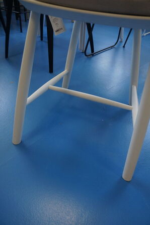 Spisebordsstol POUL M. VOLTHER J46