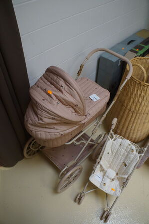 Dukkebarnevogn KONGENS SLØJD