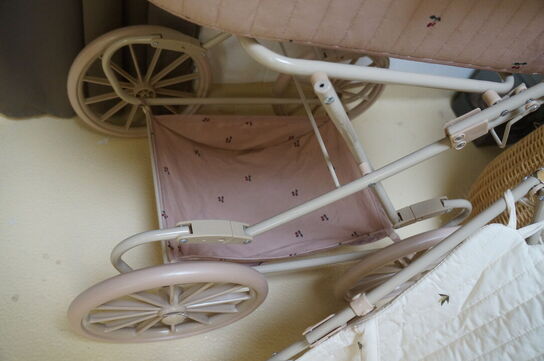 Dukkebarnevogn KONGENS SLØJD