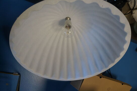 Lampe MUUTO UNDER THE BELL