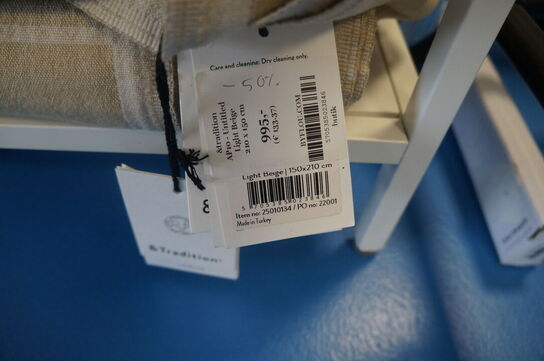 Diverse tæpper, kurve & Net