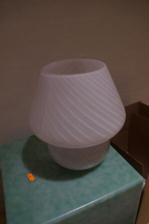 Diverse ukomplette møbler