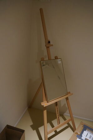 Diverse ukomplette møbler