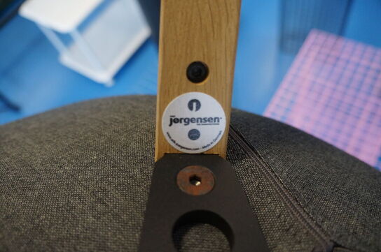 Mødestol FOERSOM & HIORT-LORENZEN EYES