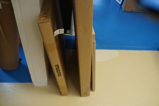 Bord USIKKERT OM DET ER KOMPLET