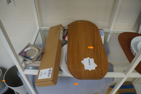 Skærebræt, tallerken, m.v.