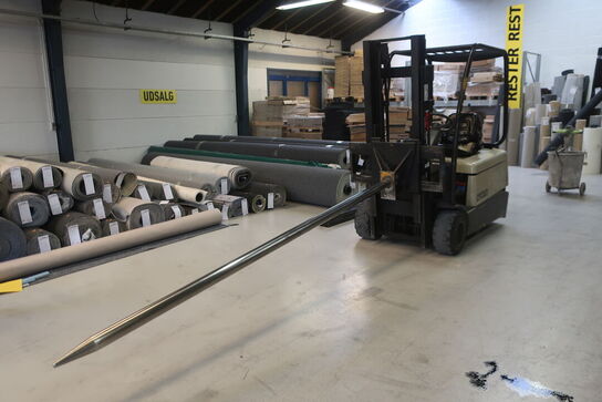 Hoka Tæpper og Gulve Sønderborg A/S *Del 3 - Værktøj - Truck/Stabler - Lagerinventar*