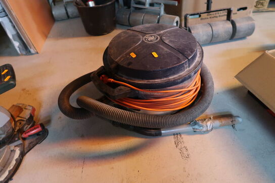 Støvsuger NILFISK VP930