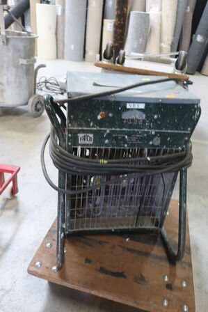 Varmeblæser på møbelhund