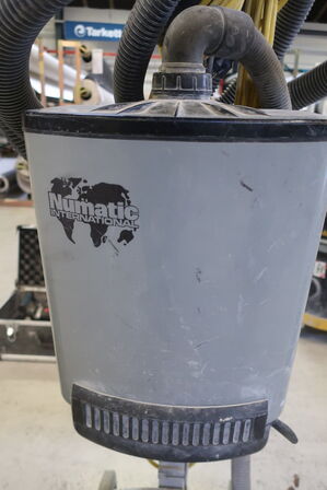 Skuremaskine NUMATIC HFM1515G