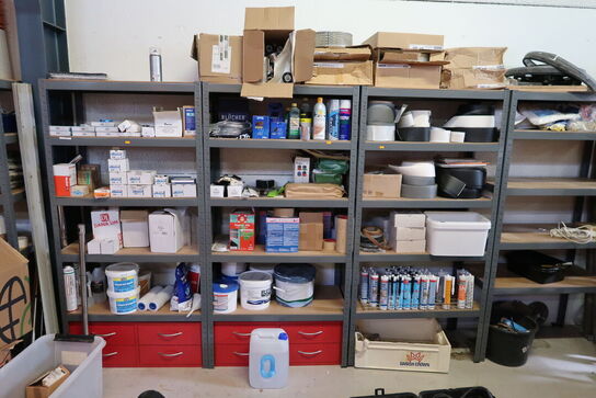 4 stk. lagerreoler med indhold