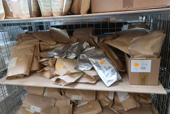 Div. Løs te i poser på 1 hylde