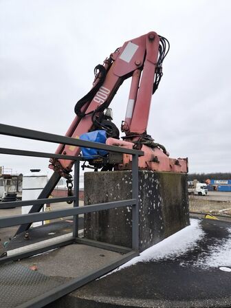 Løftekran HMF Model: 900 T2