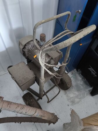 Pumpe m. motor M.A.G