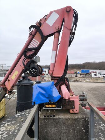 Løftekran HMF Model: 900 T2