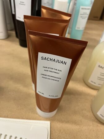 Parti med Hårprodukt ILES FORMULAR + Hårbørster