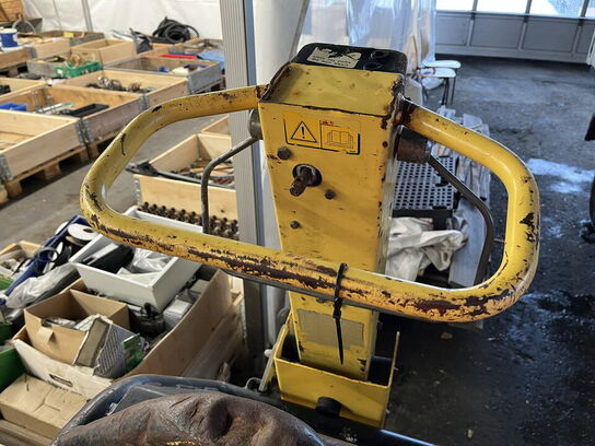 Vibrator, HATZ Diesel 1DB1Z