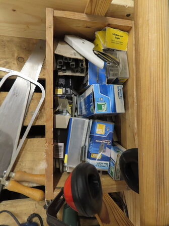 Indholdet på pallen