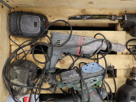 Indholdet på pallen