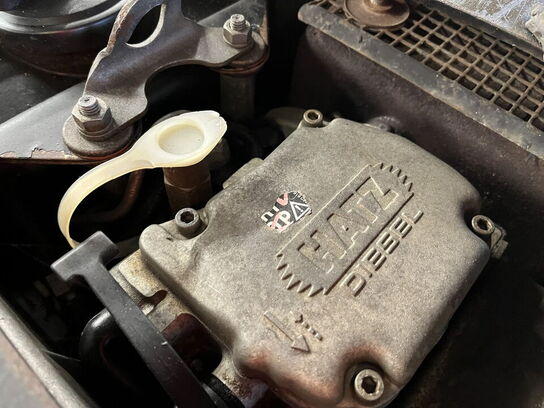 Vibrator, HATZ Diesel 1DB1Z