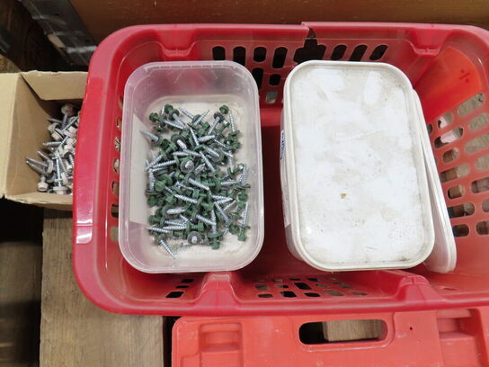 Indholdet på pallen