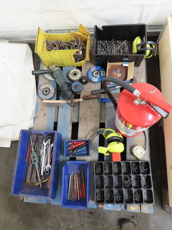 Indholdet på pallerne