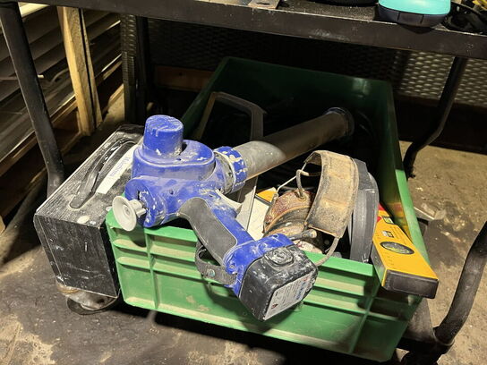 Værkstedsvogn med indhold