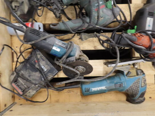 Indholdet på pallen