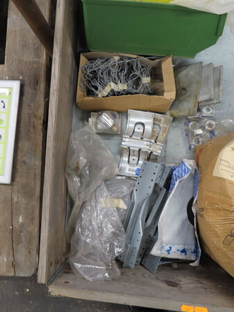 Indholdet på pallen