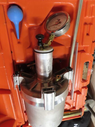 Indholdet på pallen