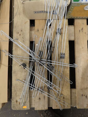 Indholdet på pallen