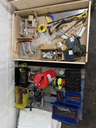 Indholdet på pallerne