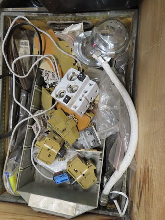 Indholdet på pallen