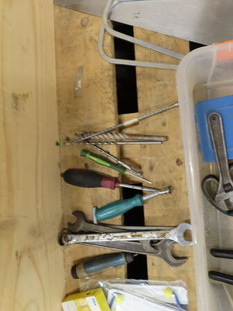 Indholdet på pallen