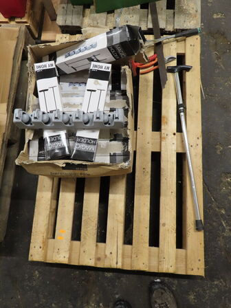 Indholdet på pallen