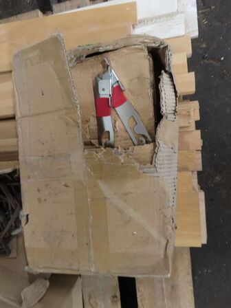 Indholdet på pallen