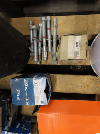 Indholdet på pallen