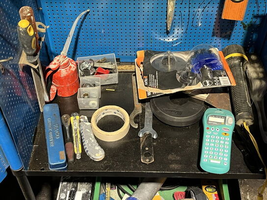 Værkstedsvogn med indhold