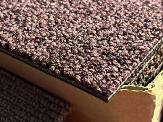 10 ks. ass. tæppefliser