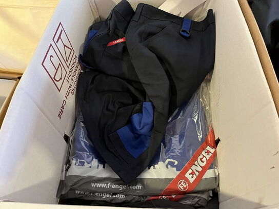 Div. arbejdstøj i kassen