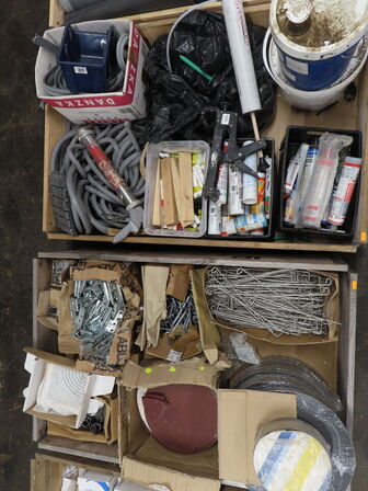 Indholdet på pallerne