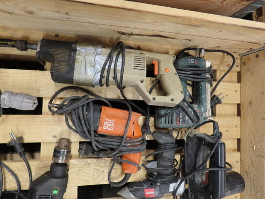 Indholdet på pallen