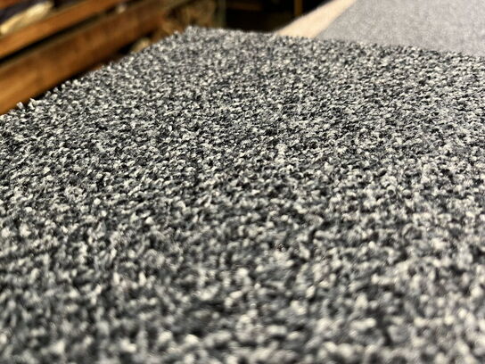 10 ks. ass. tæppefliser