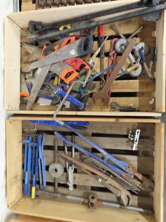 Indholdet på pallerne